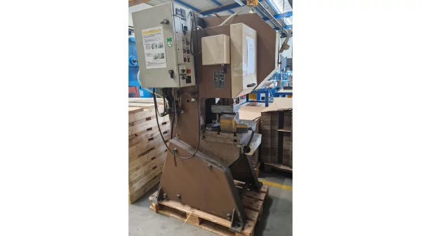 Prensa mecánica usada de 25 toneladas